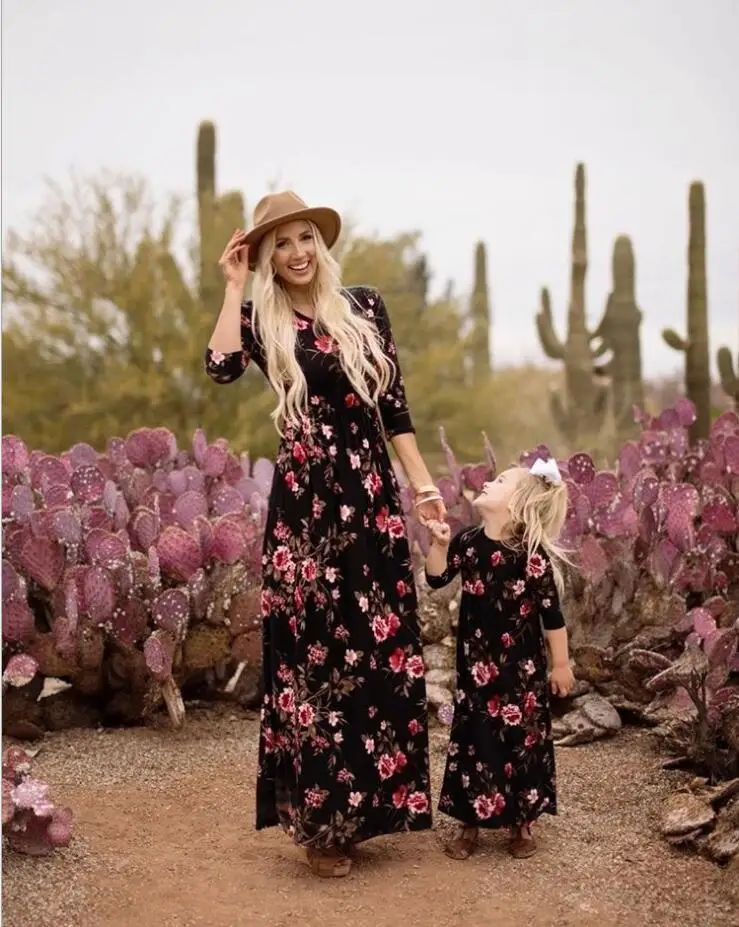

Half Sleeve Floral Matching Maxi Dress For Mother and Daughter