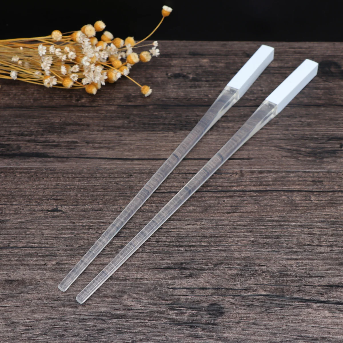 Ireav 1 Pair LED Chopsticks Light Up Chopsticks Lightsaber Durable Lightweight Portable Tableware Reusable Blue