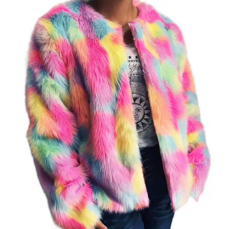 Разноцветная шуба из искусственного меха. Шуба пестрая. Яркая шуба. Цветная шуба из искусственного меха. Цветные шубки из искусственного меха.