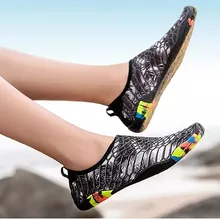 Легкая обувь для взрослых; обувь для морской ходьбы; быстросохнущая обувь без застежки; мягкая эластичная женская обувь; нескользящие пляжные тапочки для улицы