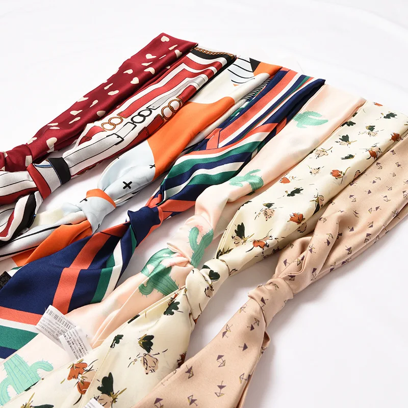 

Imitate Real Silk Vintage Joker Decoration Small Neck Scarf Women Spring And Autumn Korean Style Strip Necktie Scarves Harajuku