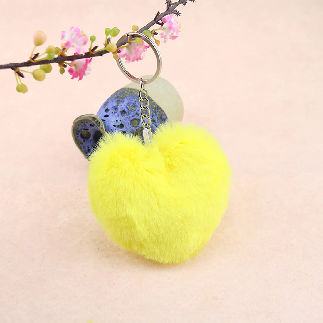 

Fashion simple fashion red love heart-shaped plush keychain Couple hair ball bag pendant car accessories hot sale