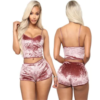 

Fashion Women 2pcs Velvet Sleepwear Sexy Spaghetti Strap Velvet Vest Shorts Pajama Set Ladies Sleepwear Female Lingerie Sets