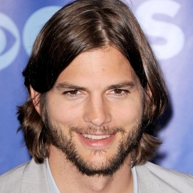 Ashton Kutcher At Arrivals For Cbs Upfront Presentation Fall 2011 Photo Print (16x20) | Дом и сад