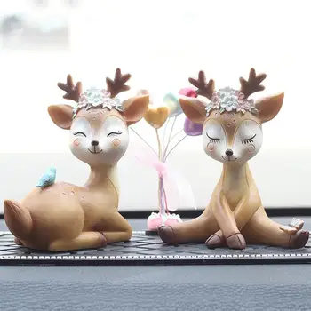 

Cartoon Resin Mini Deer Ornaments Figure Car Ornaments Auto Interior Decor Home Decoration Accessories Desktop Decor