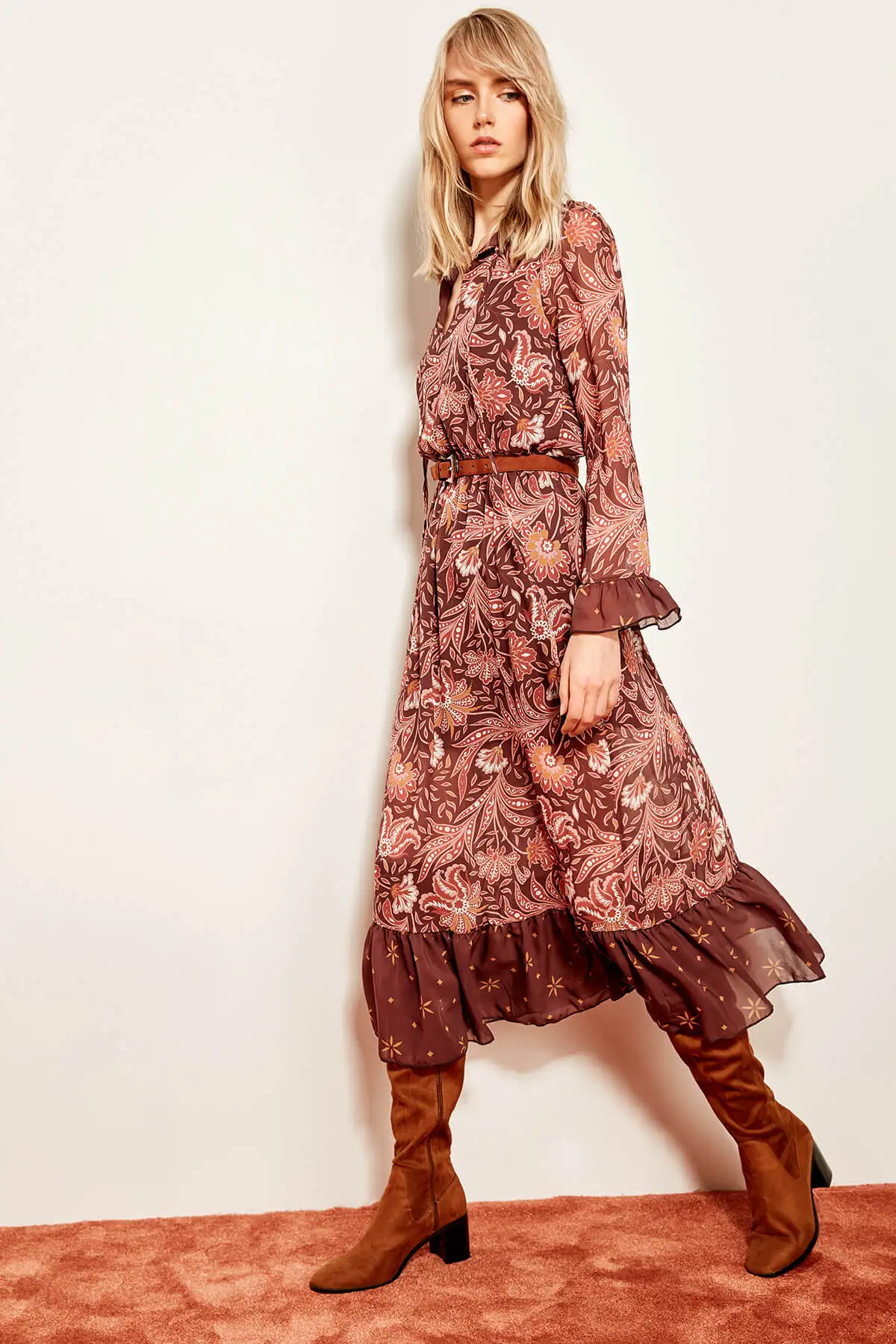 

Trendyol Advanced Linking Multicolored Dress TCLAW19EH0212