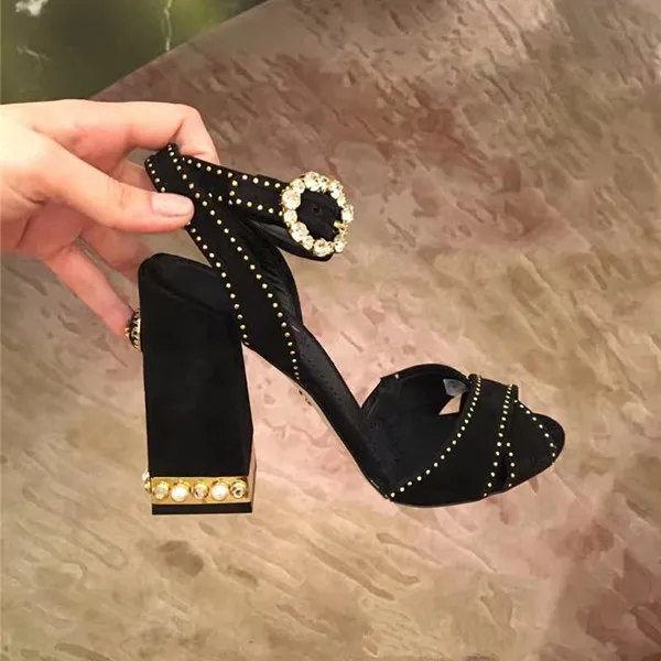 

2018 Hot Summer Shoes Woman Sandals Leather Super High Square Heels Crystal Rivet Design Sandals Party Office Tipe Sexy Woman