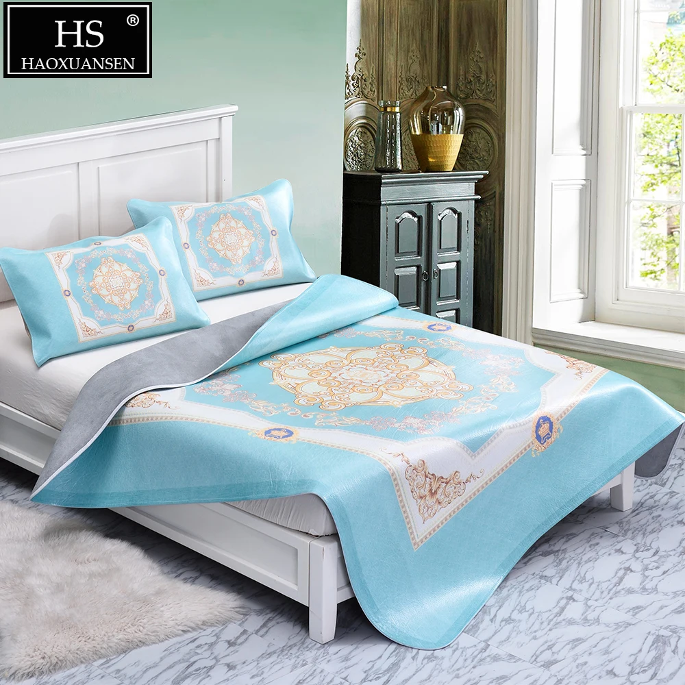 

Light Blue Cowhide mat 11 kg Three piece suit Full grain leather mat Air conditioner mat thick 3.8 MM Size Can be customized