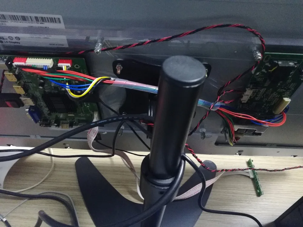 Оригинальный широкий цветной ЖК экран 32UD99 UHD LM315WR1 SSA1 SSB1 3840*2160 с платой контроллера