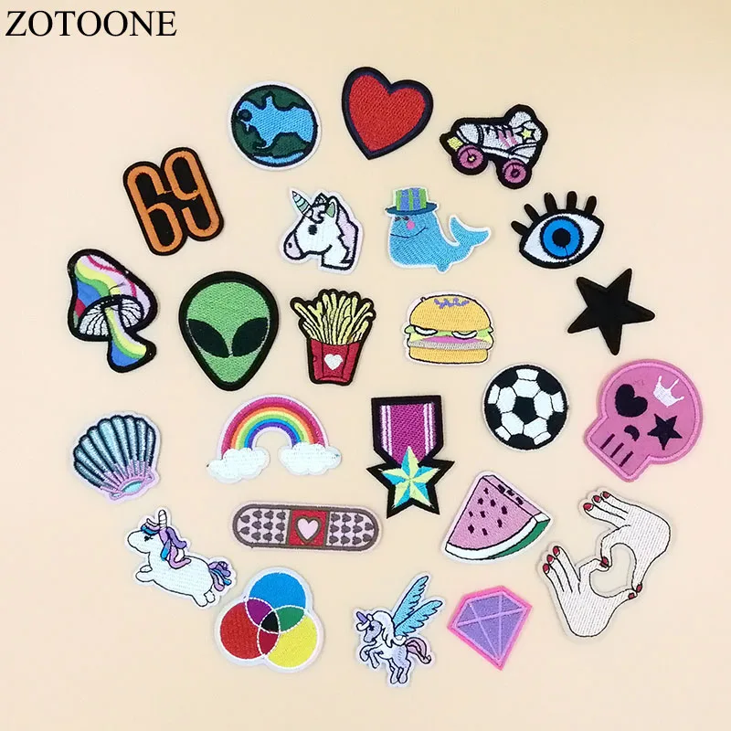 

15 Pcs Random Animals Parches Embroidery Iron on Unicorn Patches for Clothing DIY Foods Stripes Clothes UFO Stickers Appliques