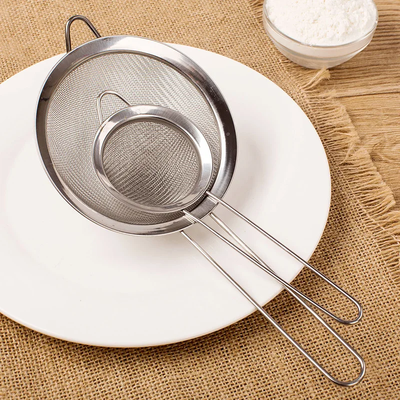 

A stainless steel mesh wire mesh spice, juice, fruit juice and tea are family tools.