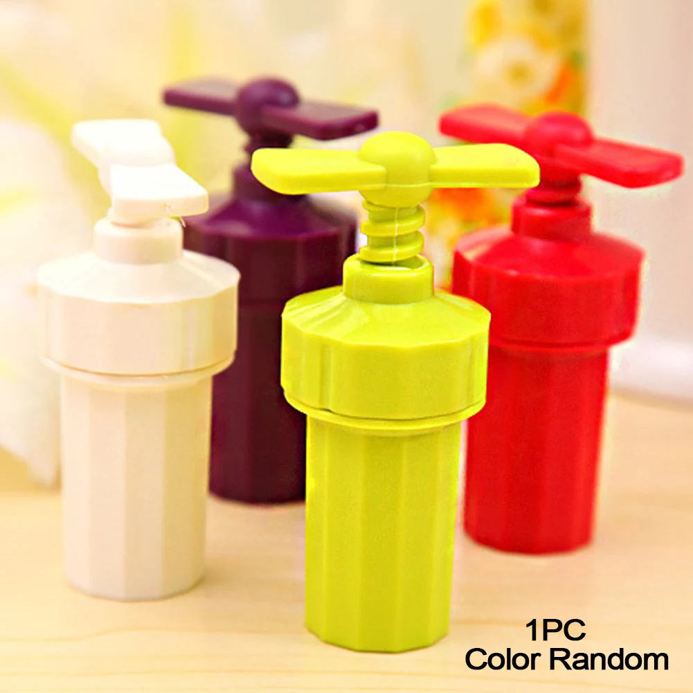 

Plastic Mini Household Supplies Easy To Use Garlic Press Kitchen Tool Garlic Crusher Grater Multifunction Cooking Tool