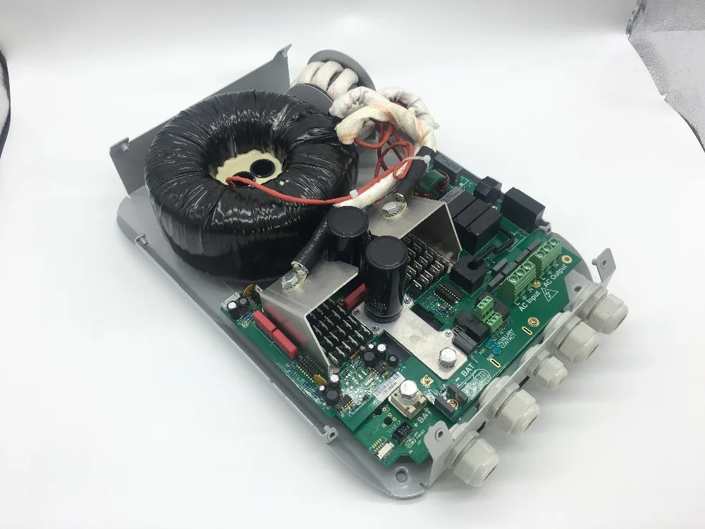 

FANGPUSUN new mppt olar charge controller 12v 24v 36V 48V solar system