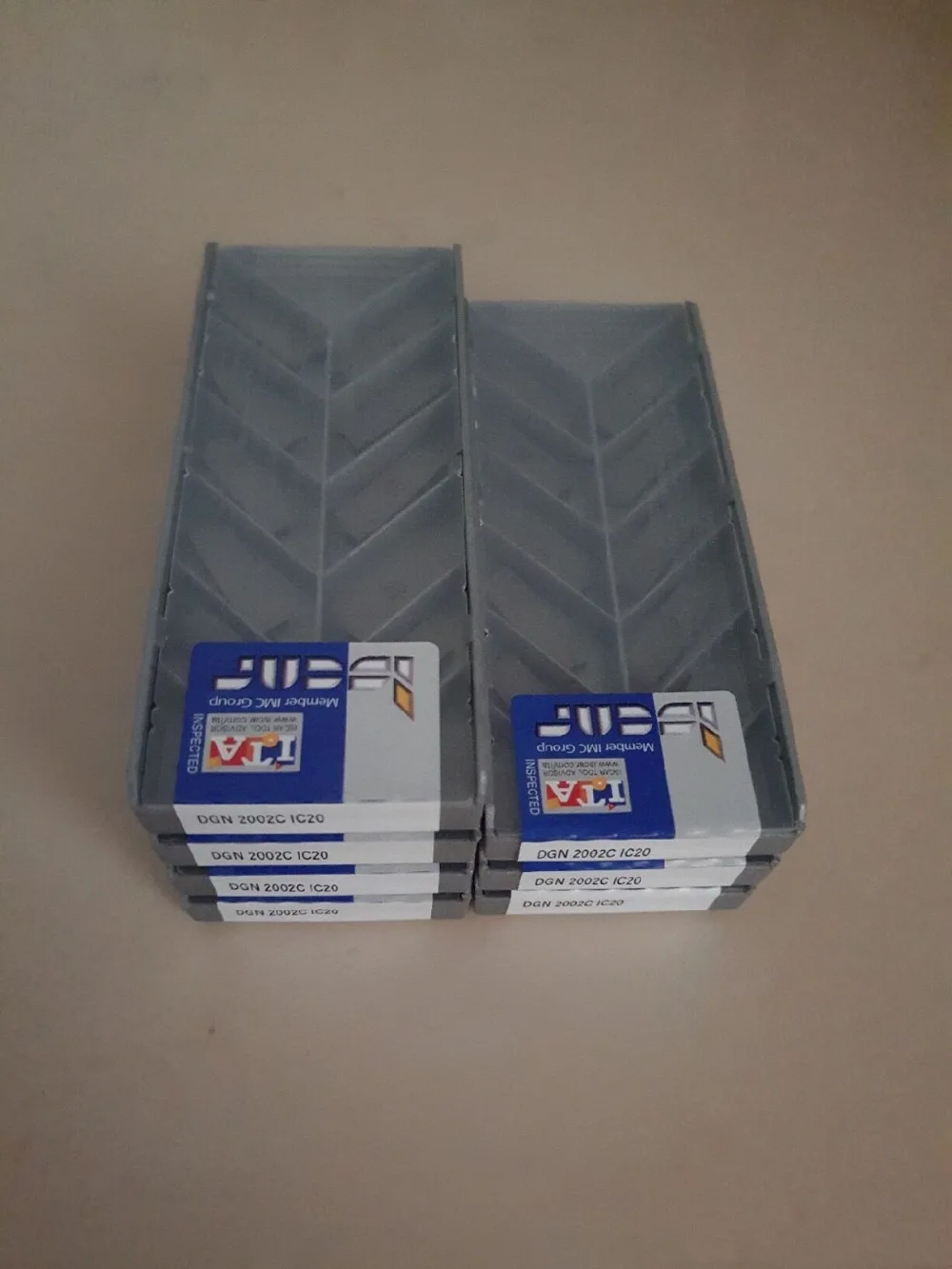 100PCS Iscar 3MM DGN3003C IC354 CNCcutting slot carbide hard alloy