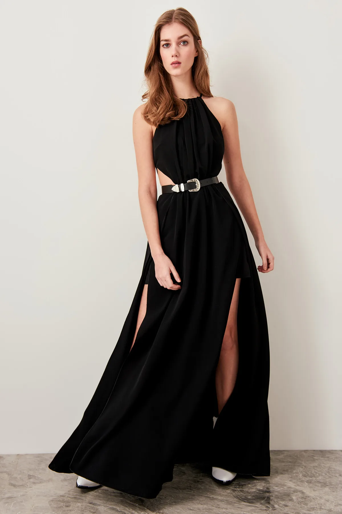 

Trendyol Black Waist Maxi Dress Decolletage TWOSS19EH0115