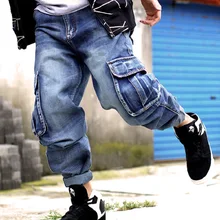 Джинсы в стиле хип-хоп, мужские джинсовые комбинезоны с боковыми карманами, мужские джинсовые штаны, шаровары, мужские джинсы, Большой размер 44, 46, Мешковатые Свободные мужские джинсы