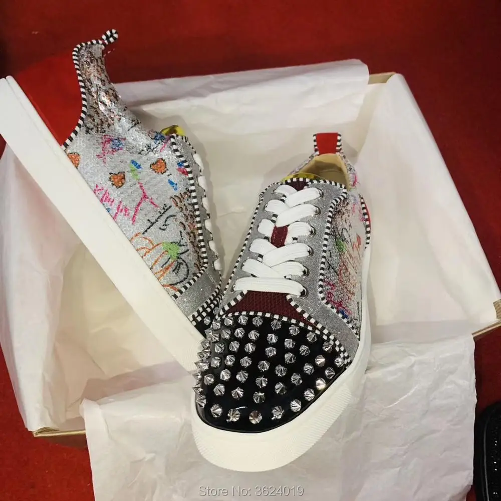 

Low Cut leather Rivets Front cl andgz Mixed Colors with sequins glitter Red bottom shoes Men Sneakers Leather Loafers Footwear