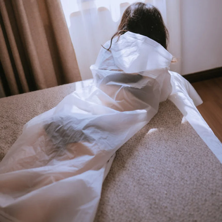 

Disposable Portable Raincoat Transparent Lightweight Rain Suit Plastic Capa De Chuva Feminina Fashion Rain Coats Ladies 40YY0058