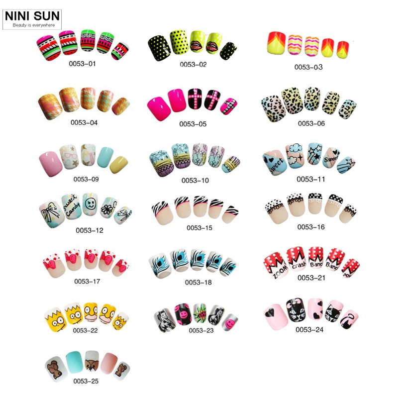 

25 Designs High Quality Fake Nails Artificial 24pcs Kids Finger Nail Short False Nails With Glue Cute Designs for DIY Nail