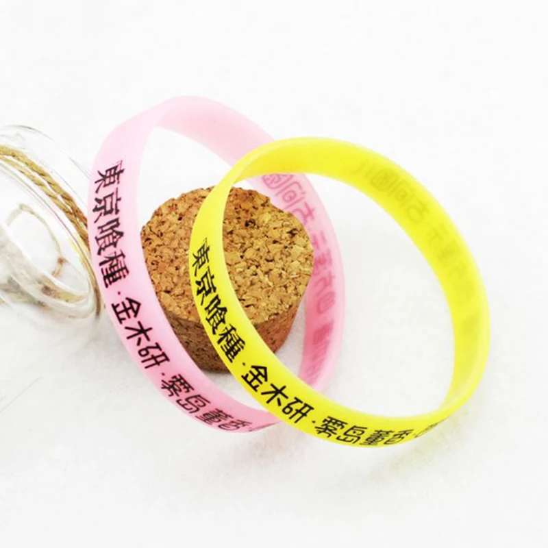 

1 Pc Cute Anime Tokyo Ghoul Luminous Silicone Bracelet Cartoon Wristband Cosplay Accessories Glow In The Dark Toys