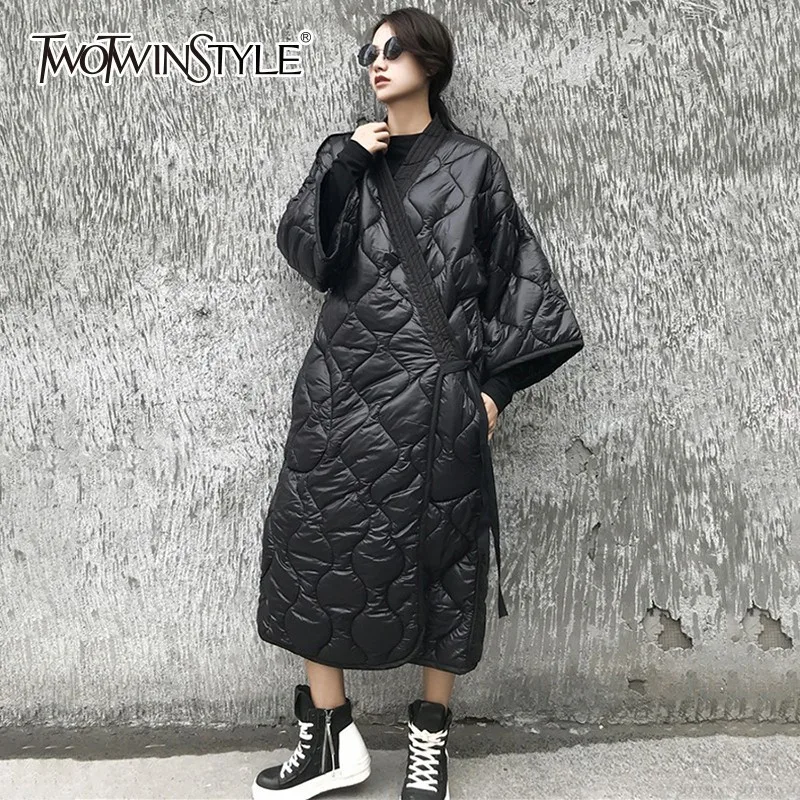 TWOTWIN стильные зимние хлопковые пальто женские три четверти повязки плюс толстые женские кимоно пальто негабаритных мода Япония стиль