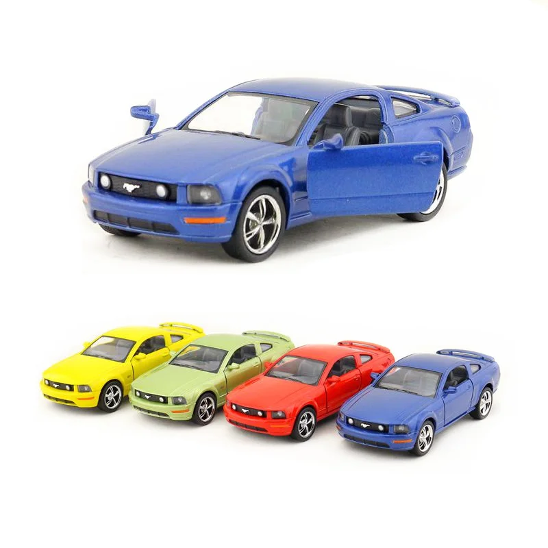 

KINSMART DieCast Metal Model/1:36 Scale/2006 Ford Mustang GT Car/Pull Back Toy/Gift For Children/Educational Collection