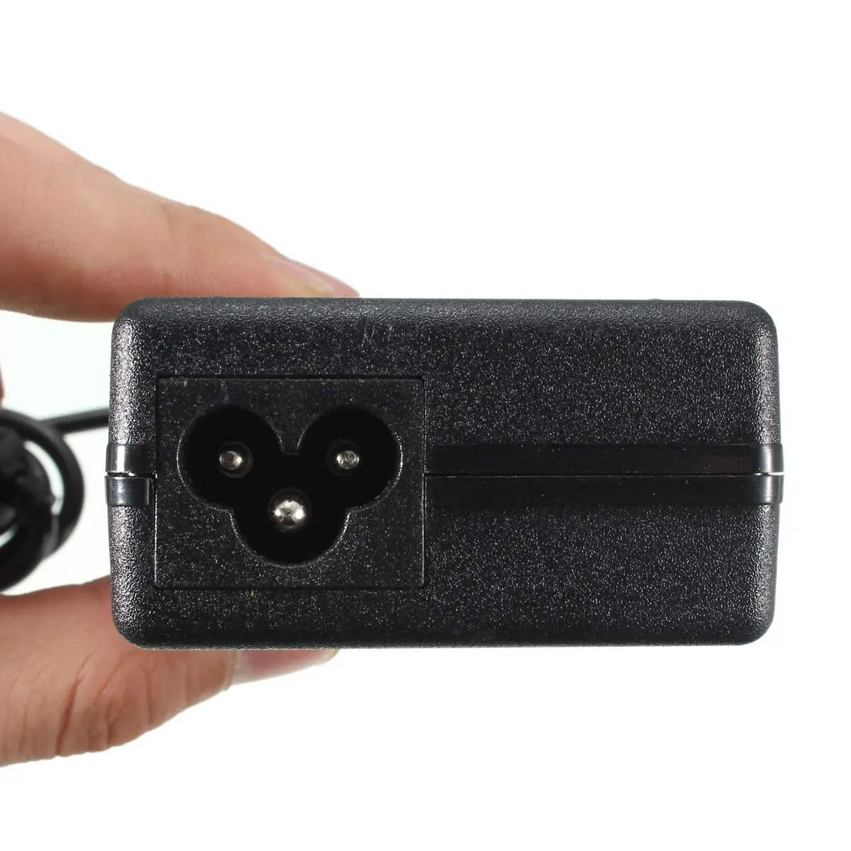 AC / DC Power Adapter Charger Adapter Charger for ASUS A8 F8 X81 19V Black