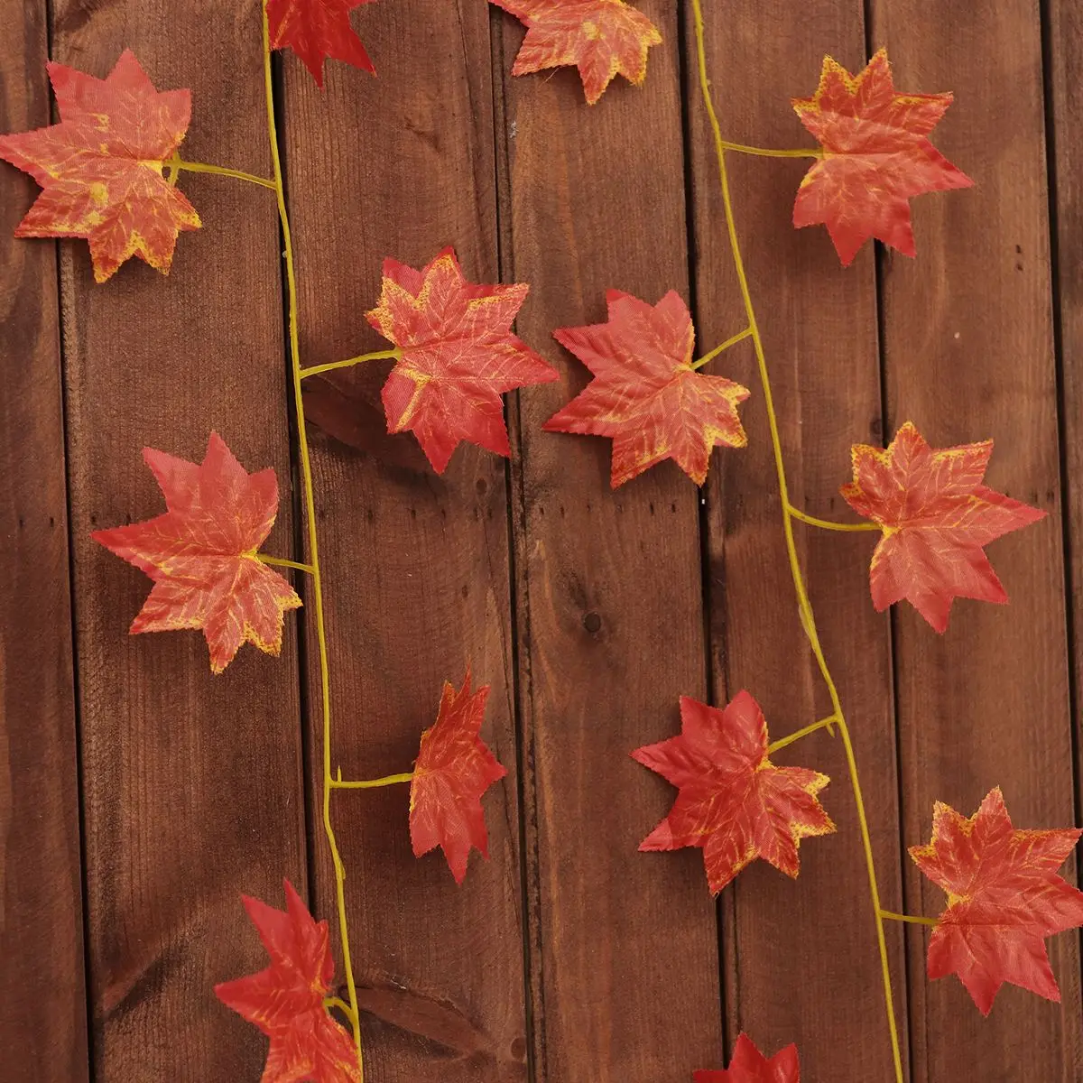 

Artificial Maple Leaves Ivy Vines Simulation Plants Maple Rattan Garland Fences Windows Wall Stairway Hanging Decoration Party