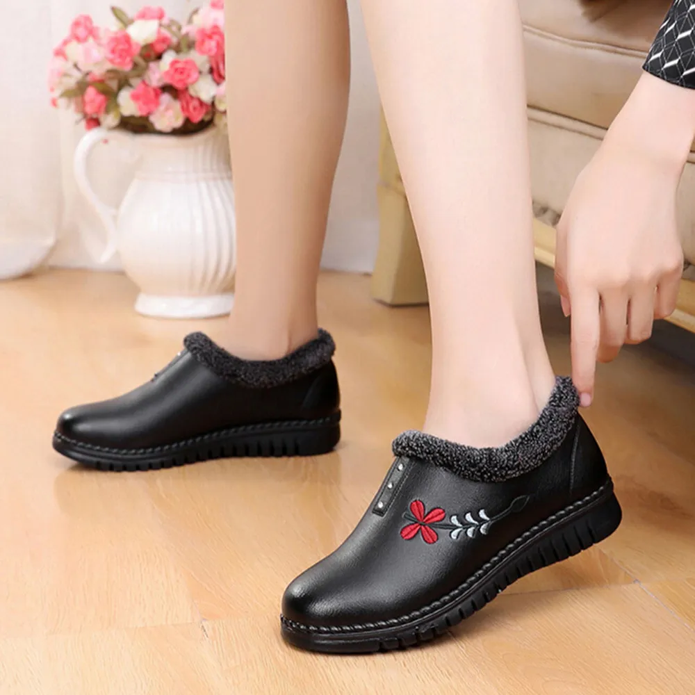 

New Platform Summer Women's Shoes Soft Bottom Non-slip Shoes Embroidery Short Plush Shoes Leather Shoes Zapatillas Mujer #78