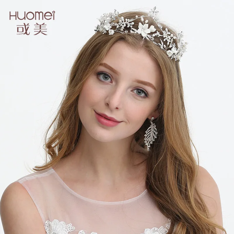

Beauty Bride Wedding Hairband Pearl Rhinestone Headwear Wedding Dress Accessories 2019 Hair Jewelry Ornament Bride HeadhoopD2178