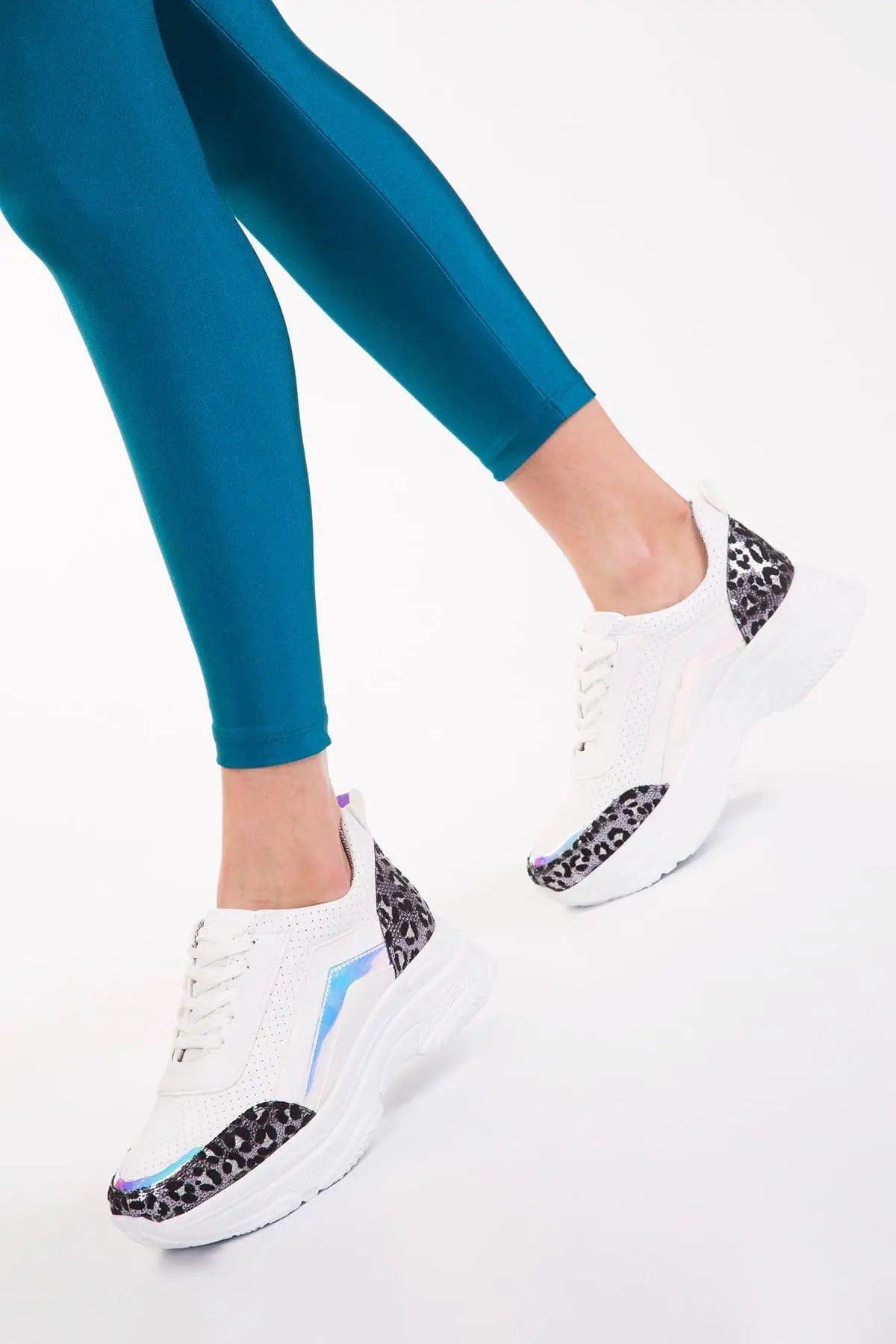 

SOHO White Platinum Leopard Women Sneaker Fashion Thick Bottom Platform Sneakers Casual Women Shoes Zapatos De Mujer 12889