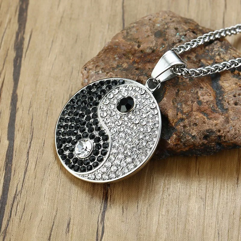 Подвеска из нержавеющей стали Yin Yang ожерелье с прозрачным и черным кубическим