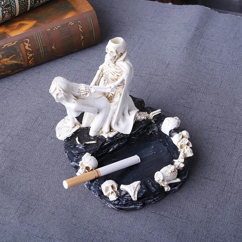 

New Skull Ashtray Resin Crafts Retro Home Decoration Accessories Ashtray Desktop Storage Box To Send Boyfriend Birthday Gift