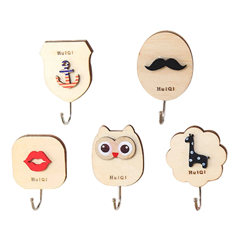 

5pcs Wooden Hook Towel Wall Ceiling Bath Hangers (Random Pattern)