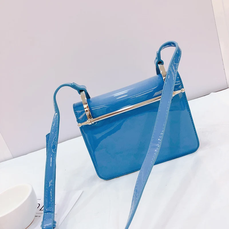 

[Super Seabob] 2019 Spring Summer Woman Stylish Blue Color Spliced Metal Single Strap PU Leather Messenger Bag All Match LM286