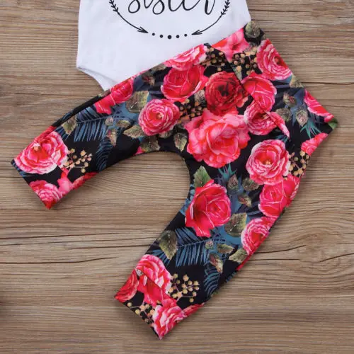 Очаровательная Одежда для маленьких девочек; топ; комбинезон; штаны с цветочным принтом; комплект одежды из 3 предметов