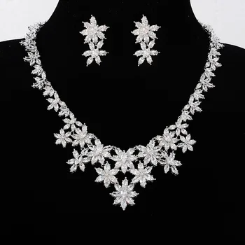 

Bridal Earrings Necklace Set Dinner Dress Accessories European and American Fashion Accessories J5099