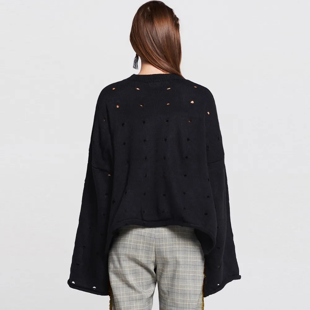 HDY Haoduoyi Fashion Simplicity Hole Hollowing Out Frenulum Easy Knitting Sweater Black White Long Sleeve Tops 