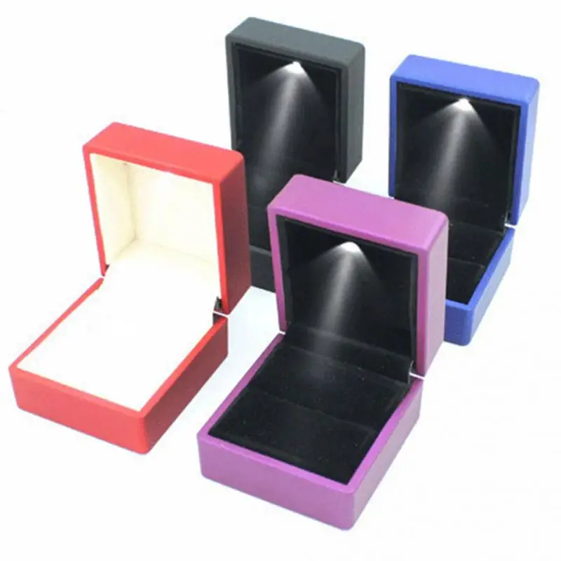 

Elegant LED Lighted Earring Ring Necklaces Gift Box Wedding Engagement Jewelry Display
