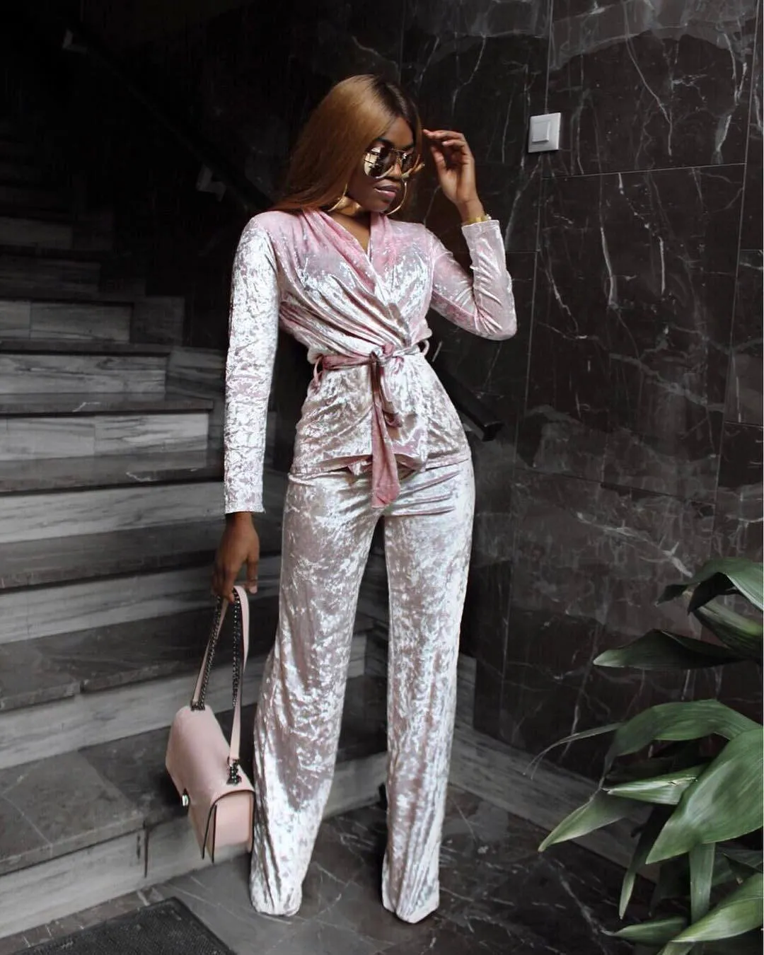 

Women Velvet Set Tracksuit Long Sleeve Top Pant Velour Tracksuit Sets for Women Sporting Party Club Suit