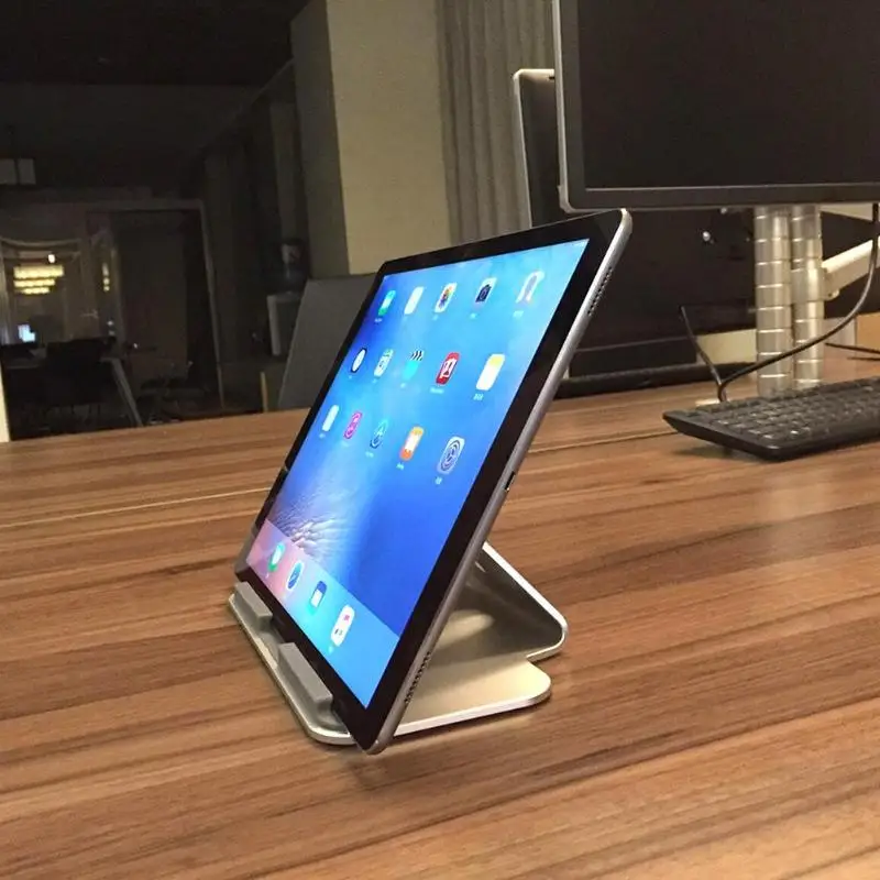 

Tablet Stand 60 Degree Angle Convenience Charging Ergonomics Aluminium Alloy Holder for iPad Mini Pro Surface 7-13 inch