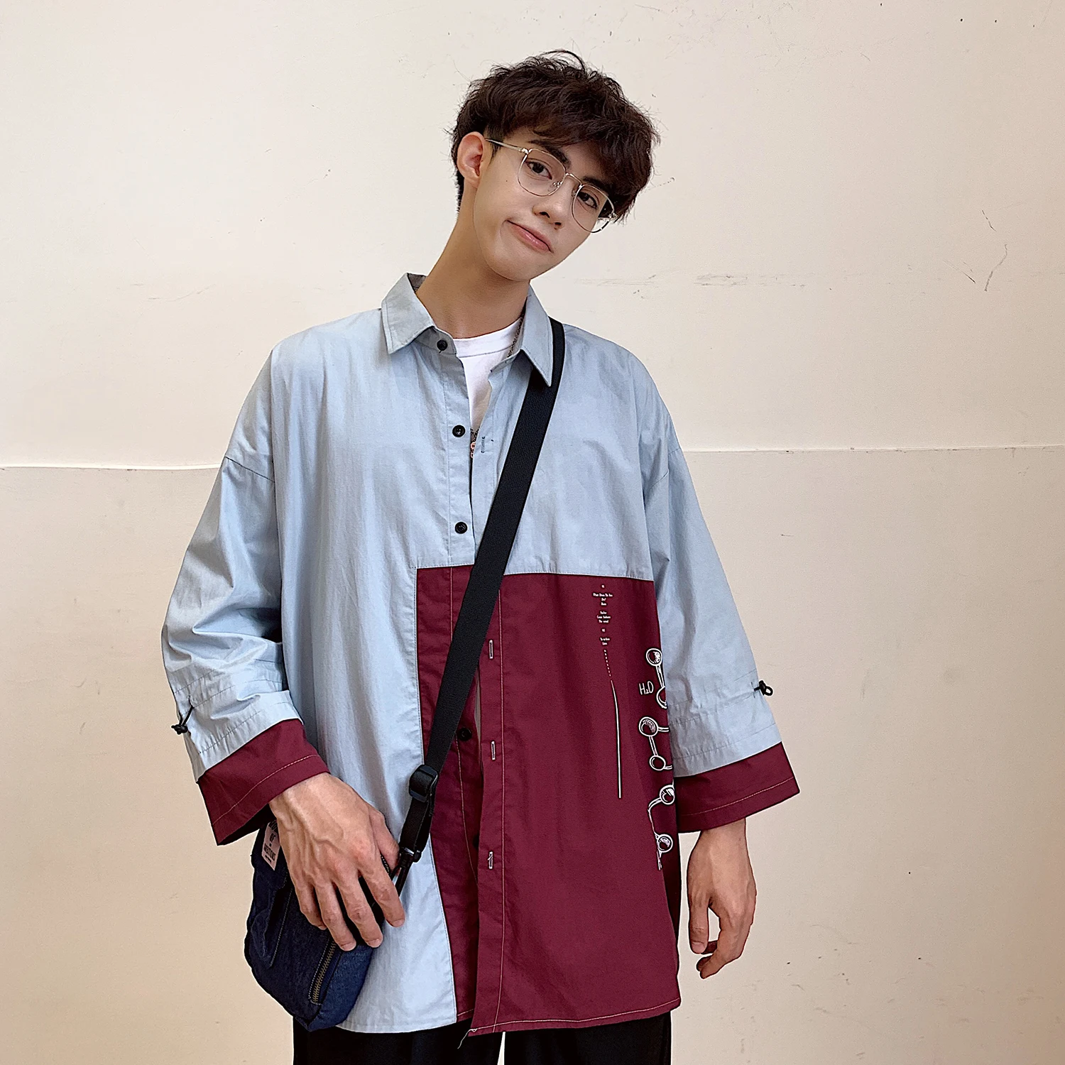 

2019 Japan Style Patchwork Letter Printing Seven Part Sleeve Men Blue Shirt Streetwear Turn Down Collar Cotton Loose Outwear