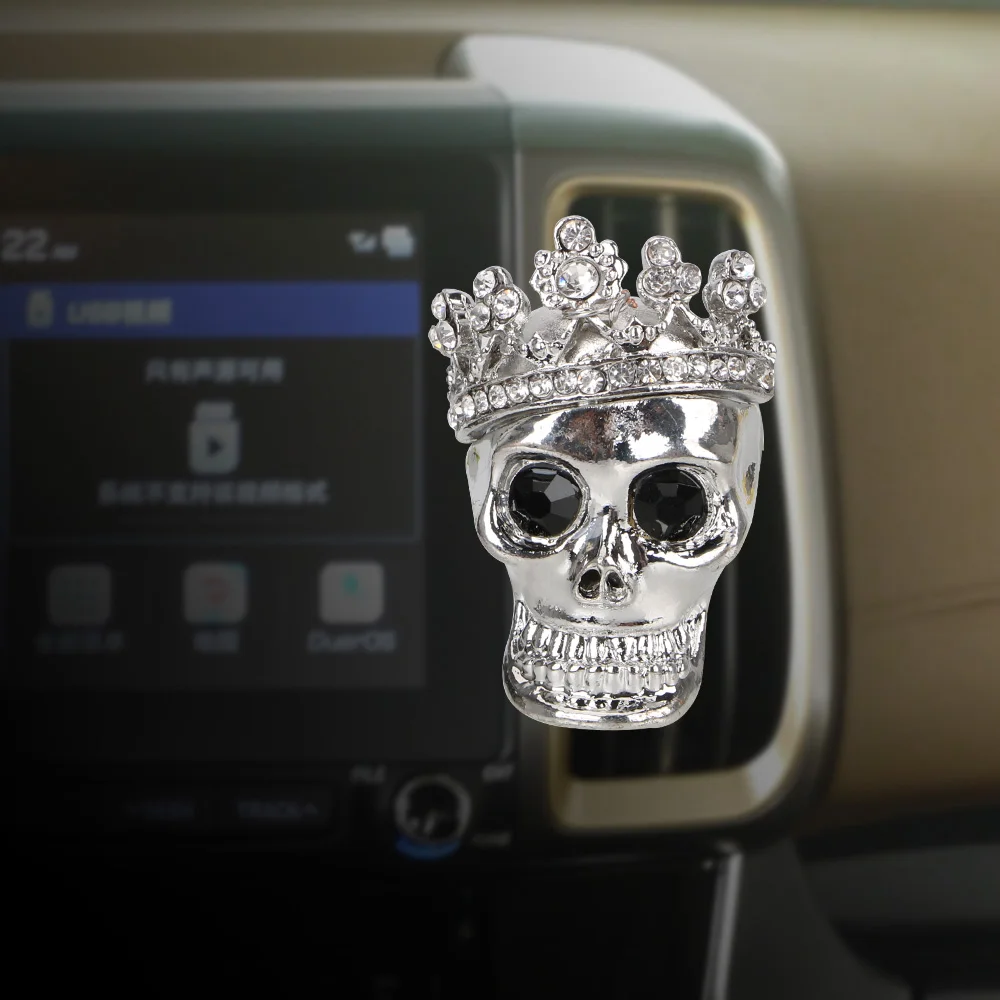 

LEEPEE Auto Decoration Metal Skull with Crown Car Ornament Air Freshener Auto Accessories Car Perfume Air Outlet Clip