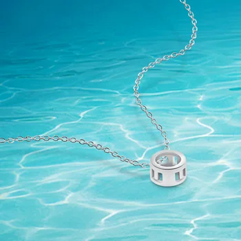 

2018 New Arrival 925 Sterling Silver Simple Circular Pendant Necklace Romantic Love Memory Charm Necklace