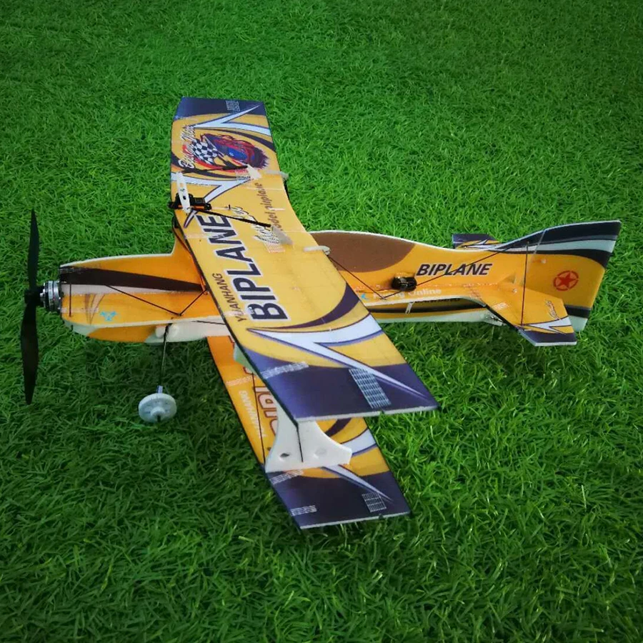 Радиоуправляемая модель самолета Mini biplane Hornet 3D с неподвижным крылом Epp D плата