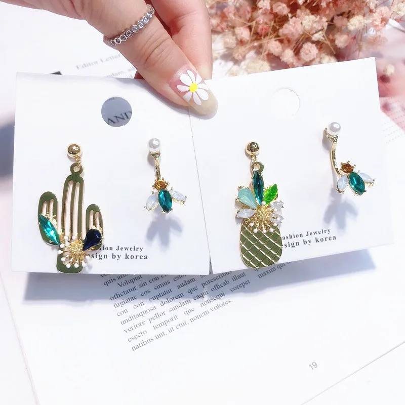 

Pineapple Cactus Dissymmetry Crystal Small Fresh Cute Gold Flower Leaf Fashion Jewelry For Women