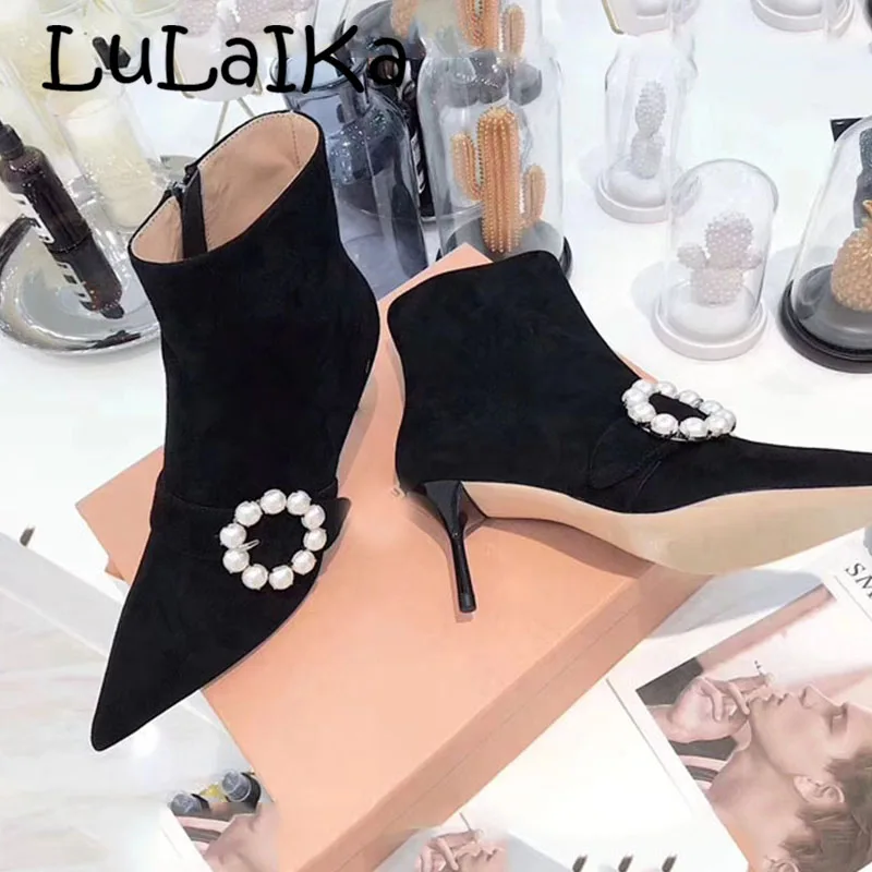 

2018 Brands Sexy Pearl Buckle Thin High Heels Women Boots Black Suede Leather Shoes Short Zipper Beading Woman High Heel Boot