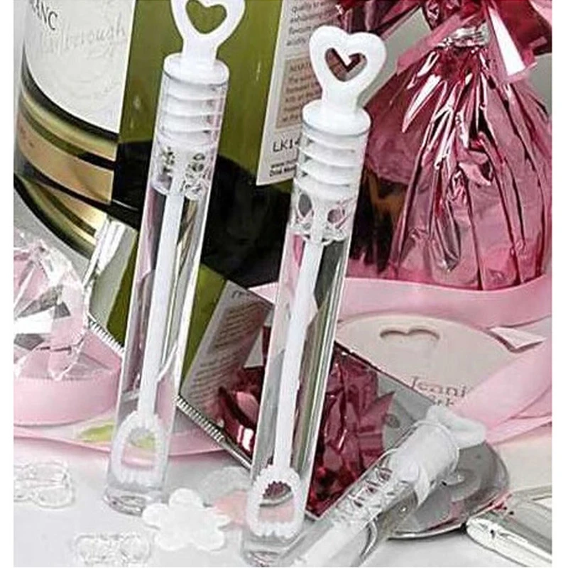 

2019 new 12x Love Heart Wand Tube Wedding Favour Bubbles Soap Bottle Confetti Party Decor