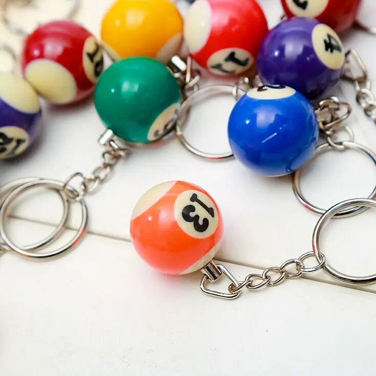 

Random Color Keychain With Resin Billiards Pendant Keyring For Bag Car Key Accessories For Women Men Jewelry Gift Birthday Party