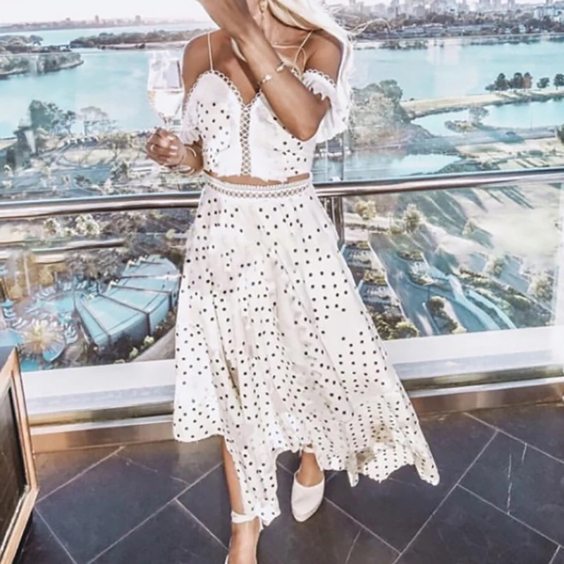 Comelsexy 2019 جديد الصيف البولكا نقطة النساء دعوى حزام الجوف خارج قصيرة مثير قمم + عالية الخصر غير النظامية تنورة طويلة اثنين من قطعة مجموعة Comelsexy 2019 جديد الصيف البولكا نقطة النساء دعوى حزام الجوف خارج قصيرة مثير قمم + عالية الخصر غير النظامية تنورة طويلة اثنين من قطعة مجموعة